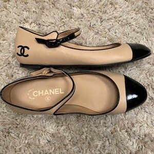 Chanel Mary Jane Flats 37/7